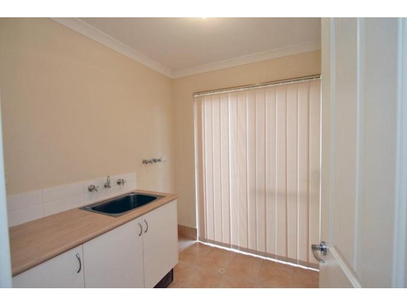 Unit 1/3 First Avenue, Mandurah WA 6210