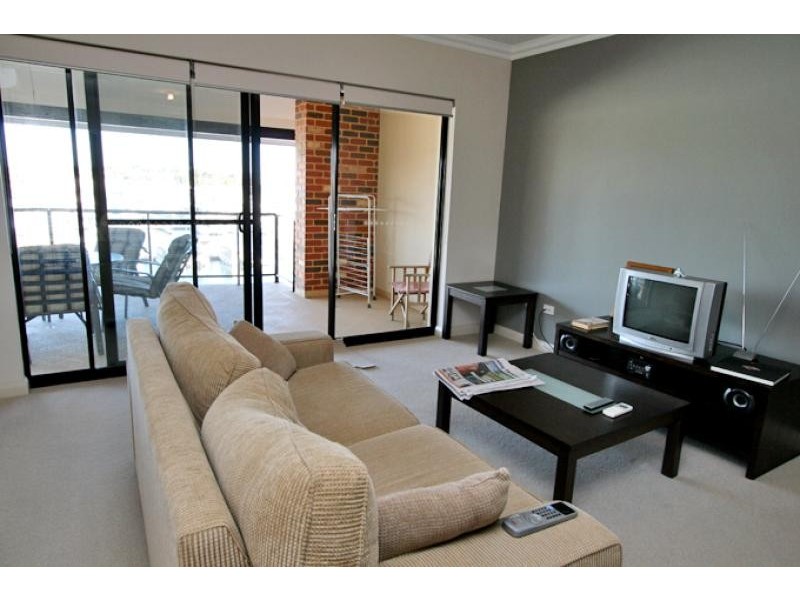 Unit 43/37 Dolphin Drive, Mandurah WA 6210