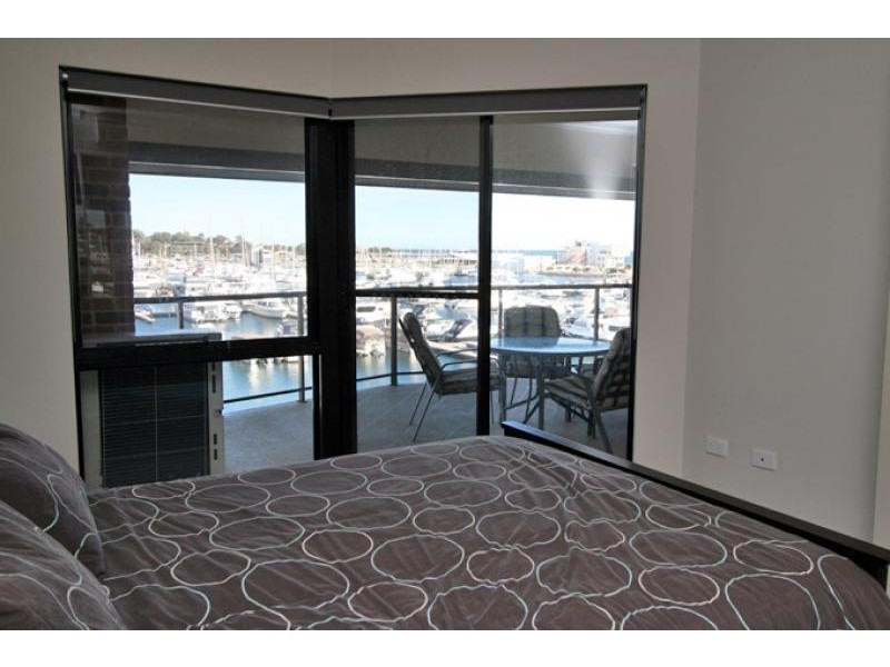 Unit 43/37 Dolphin Drive, Mandurah WA 6210