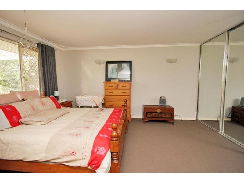 2 Kingdon Street, Mandurah WA 6210