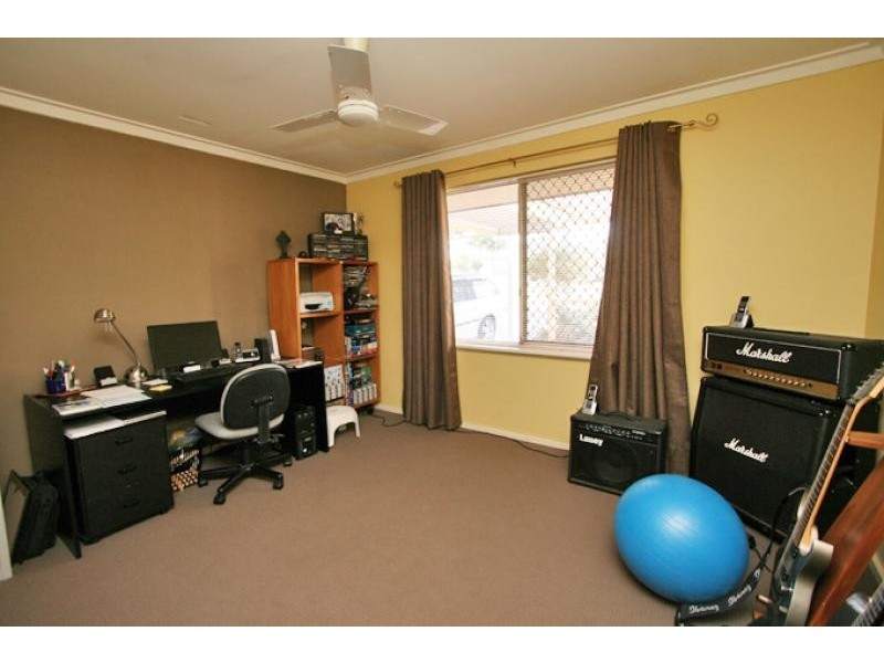 2 Kingdon Street, Mandurah WA 6210