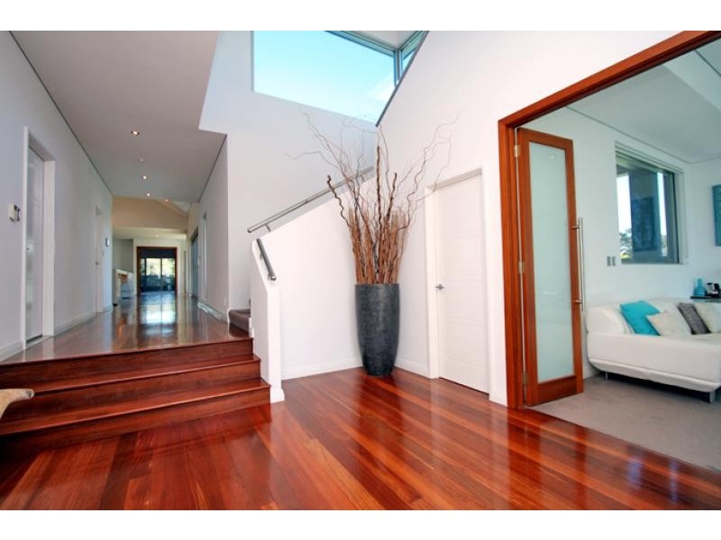 54 Fairbridge Road, Halls Head WA 6210