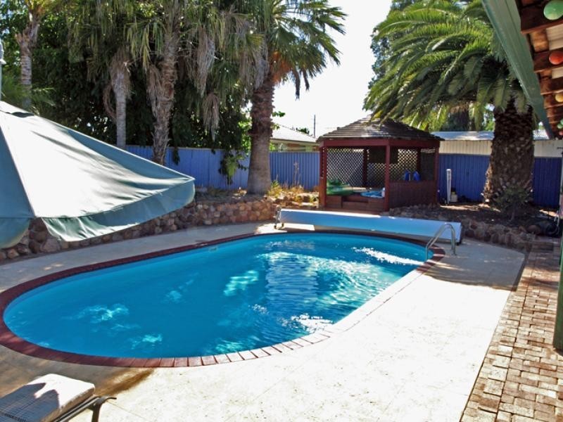 7 Bulara Road, Greenfields WA 6210
