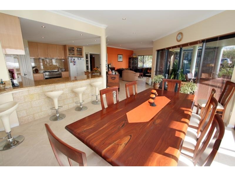 238 Estuary Road, Dawesville WA 6211