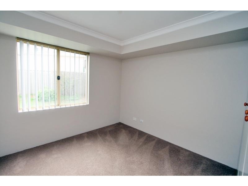 1 Lowden Road, Greenfields WA 6210