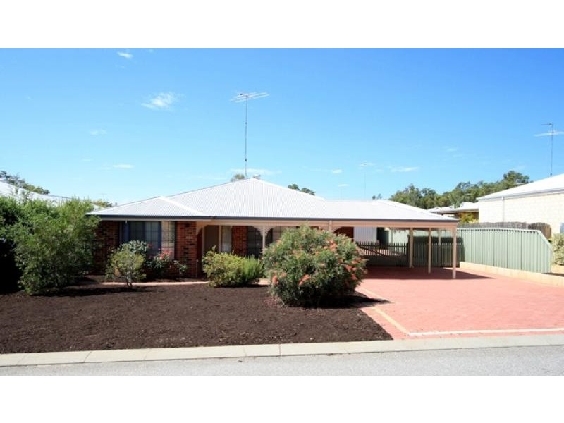 8 Bonnie Doone Grove, Dawesville WA 6211