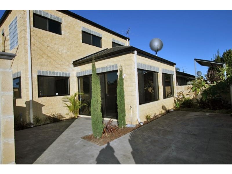 54 B Hackett Street, Mandurah WA 6210