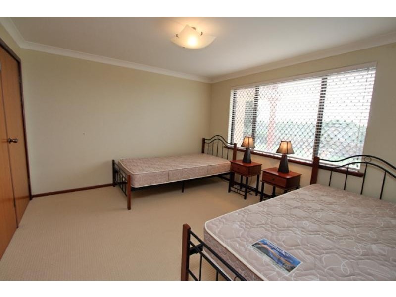 1/56 Halls Head Parade, Halls Head WA 6210