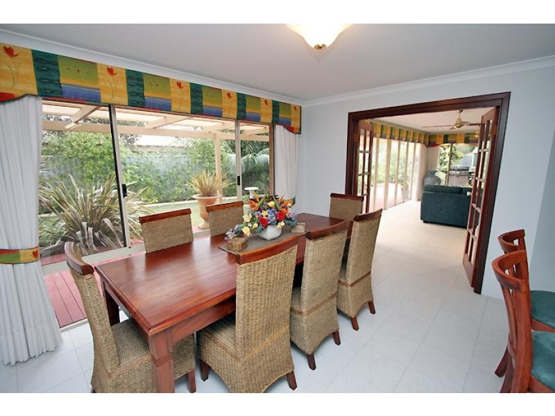 18 Dutton Way, Singleton WA 6175