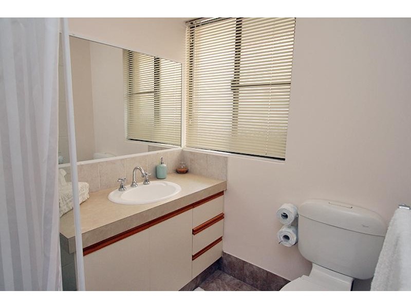 44 Paradise Circuit, Halls Head WA 6210