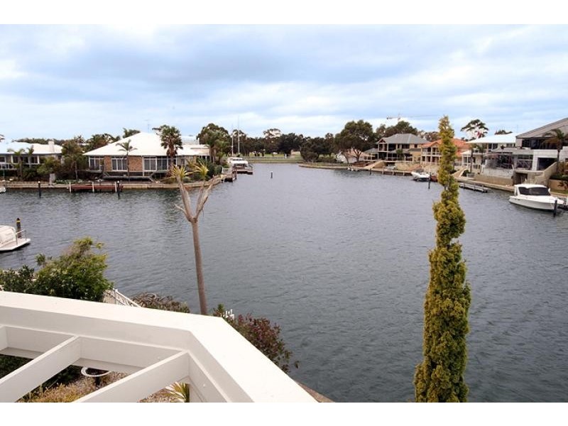 11 Reverie Mews, Mandurah WA 6210