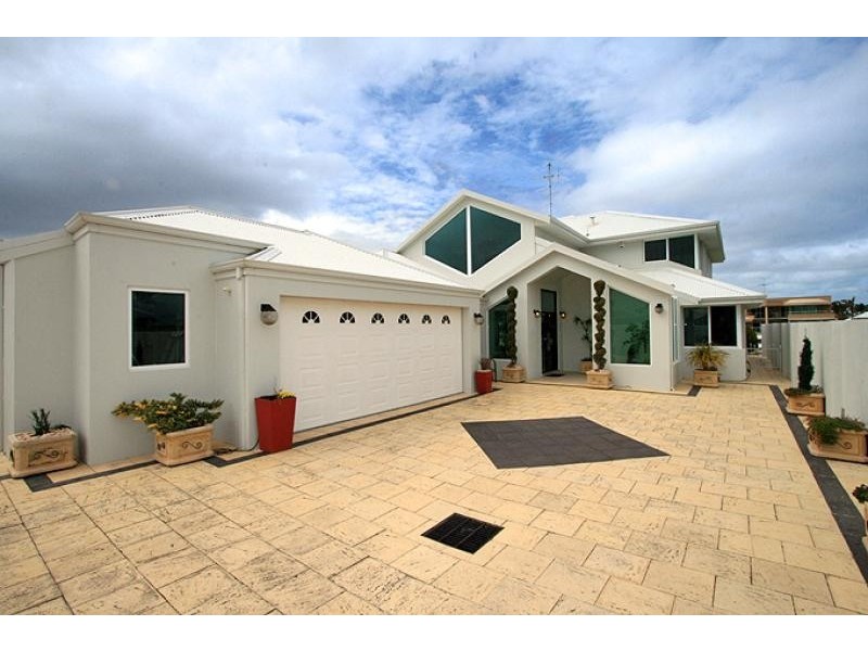 11 Reverie Mews, Mandurah WA 6210