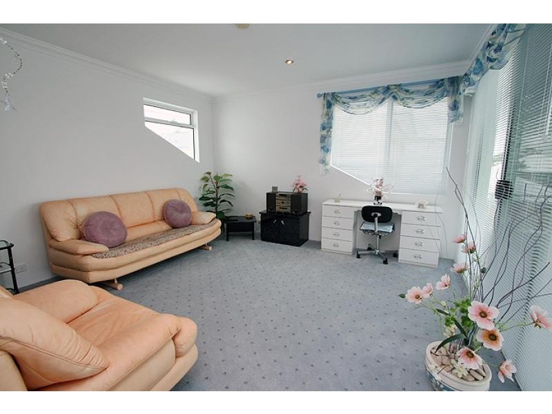 11 Reverie Mews, Mandurah WA 6210