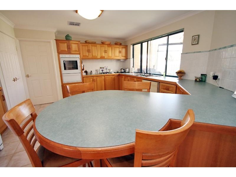 7 Pond Court, San Remo WA 6210