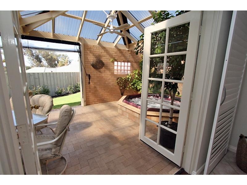 7 Pond Court, San Remo WA 6210