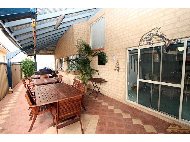 19 Ronsard Drive, San Remo WA 6210