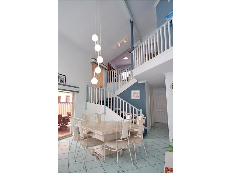 19 Ronsard Drive, San Remo WA 6210