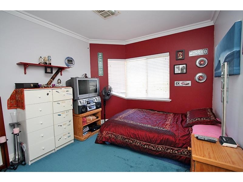 19 Ronsard Drive, San Remo WA 6210