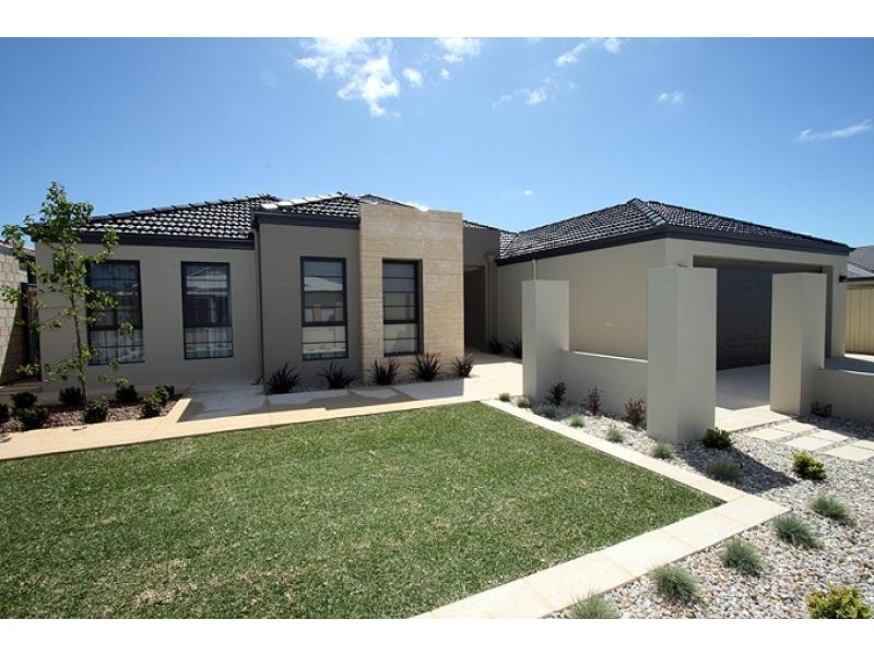7 Tamar Break, Madora Bay WA 6210