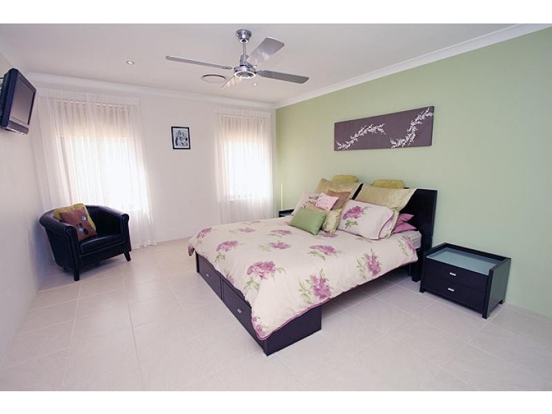 7 Tamar Break, Madora Bay WA 6210