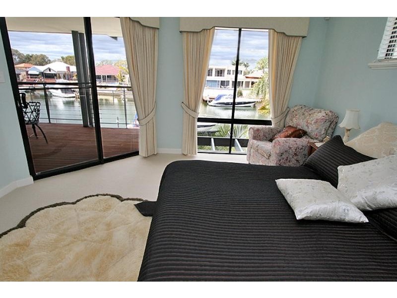 16 Amity Cove, Halls Head WA 6210