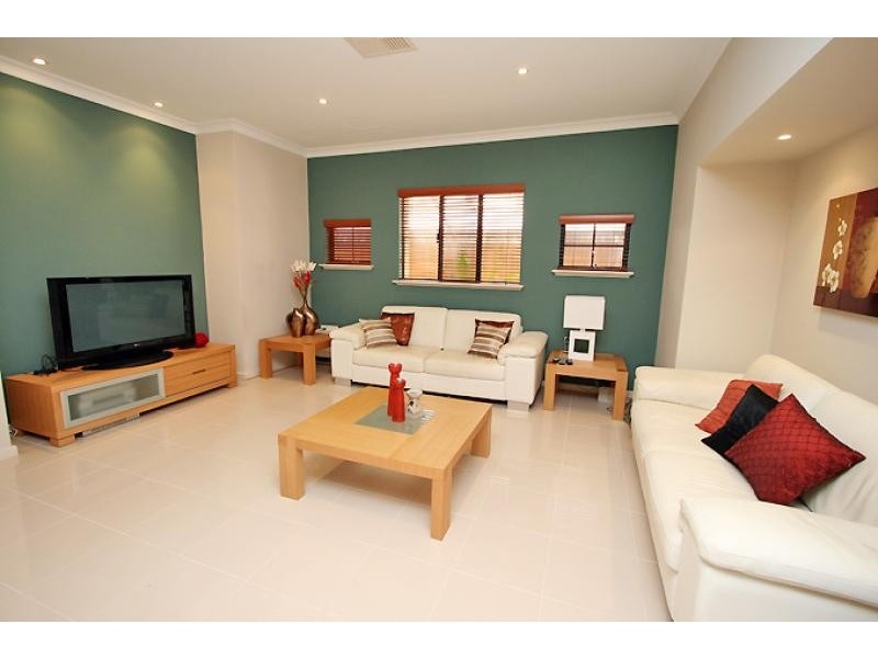 8 Magellan Vista, Dudley Park WA 6210