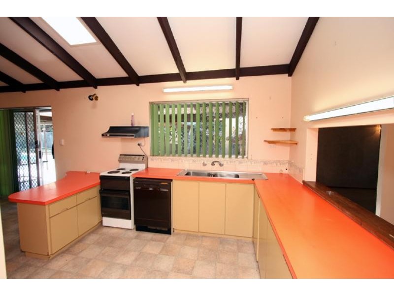 21 Owen Street, Mandurah WA 6210