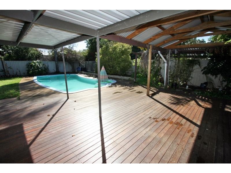 21 Owen Street, Mandurah WA 6210