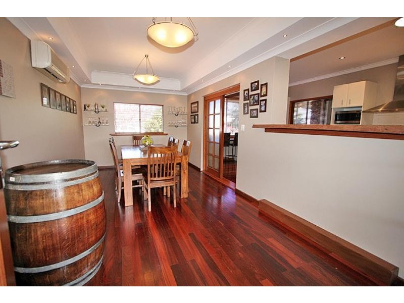 5 Chepstow Drive, Mandurah WA 6210