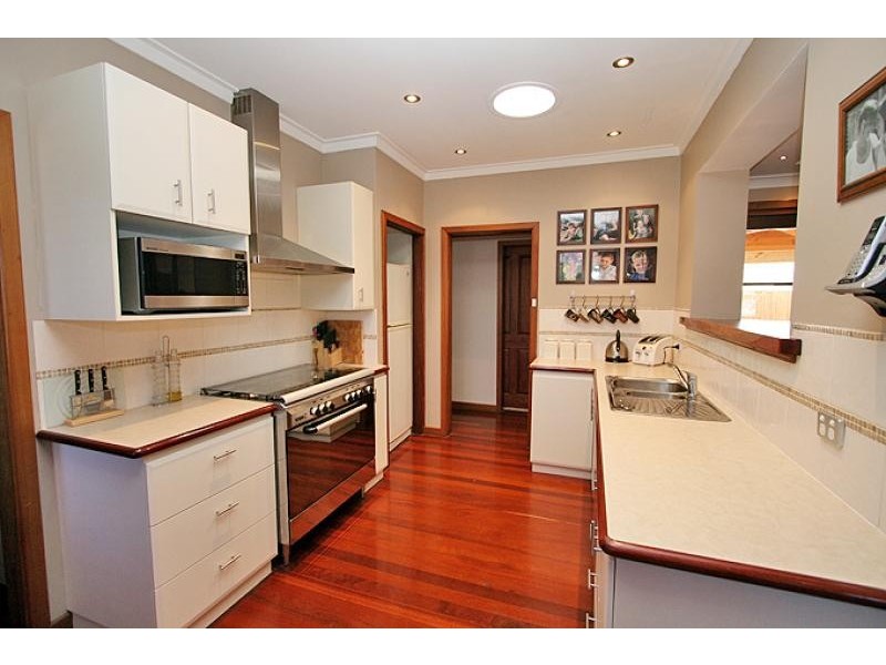 5 Chepstow Drive, Mandurah WA 6210