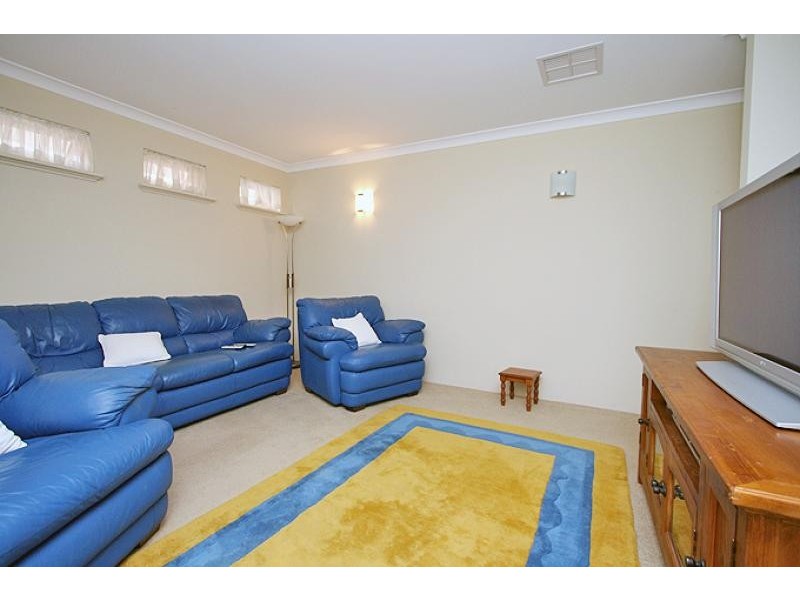 23 Seascapes Boulevard, Halls Head WA 6210