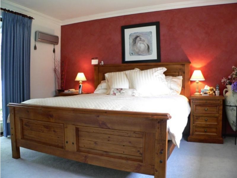 252 Lakeside Parkway, Lake Clifton WA 6215