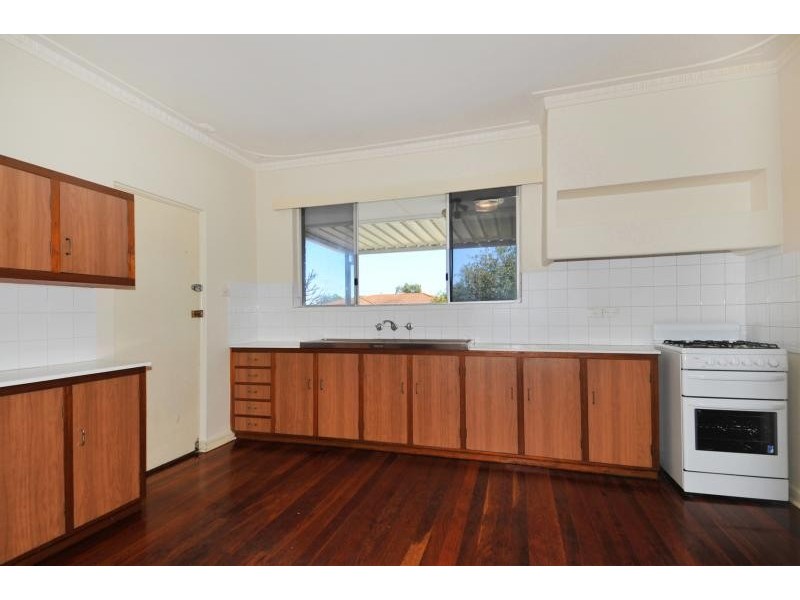 65 Perseus Road, Silver Sands WA 6210