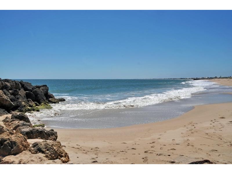 65 Perseus Road, Silver Sands WA 6210