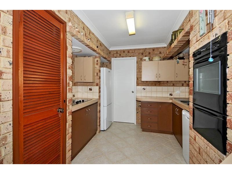 42 Portmarnock Circle, Halls Head WA 6210