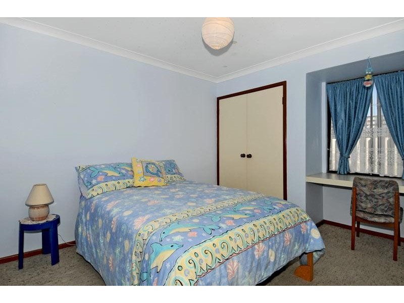42 Portmarnock Circle, Halls Head WA 6210