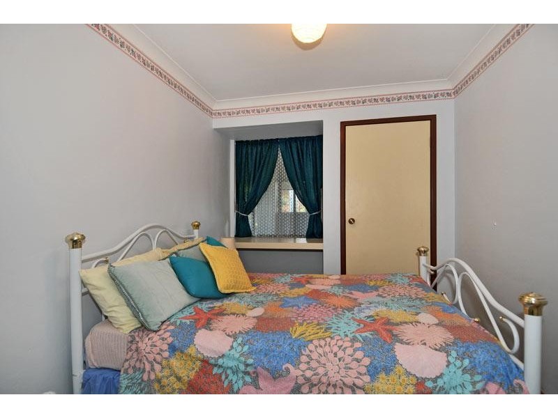 42 Portmarnock Circle, Halls Head WA 6210