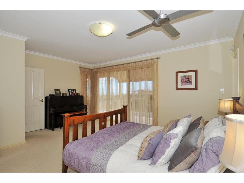 5 b Sabina Drive, Madora Bay WA 6210