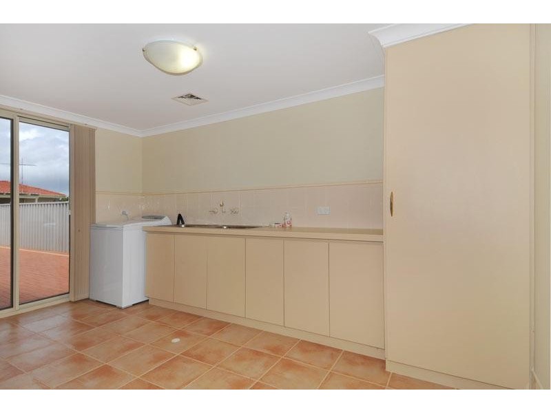 5 b Sabina Drive, Madora Bay WA 6210