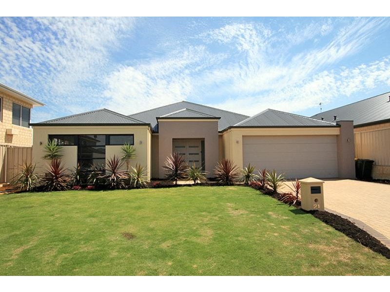 21 Abercrombie Rise, Madora Bay WA 6210