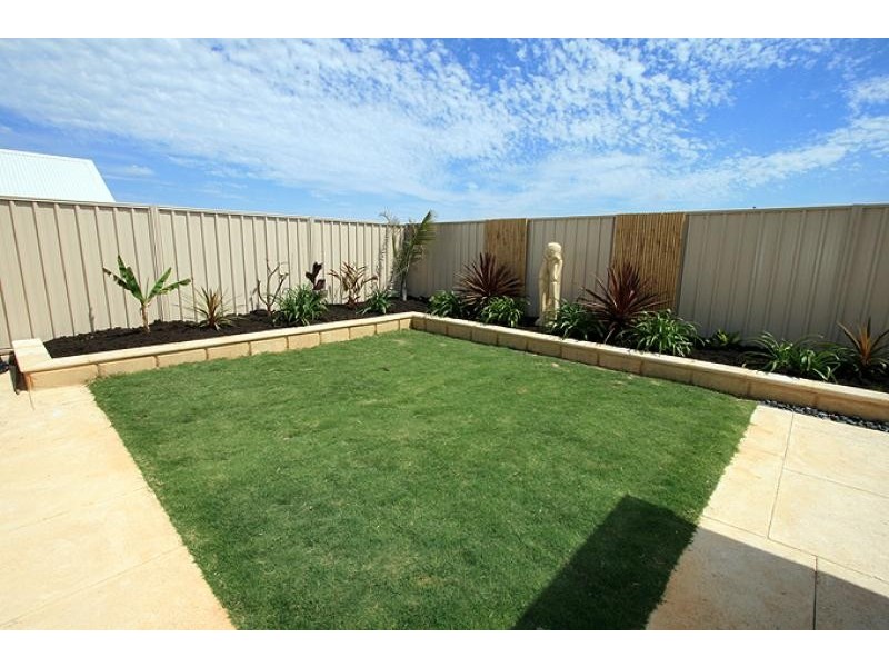 21 Abercrombie Rise, Madora Bay WA 6210