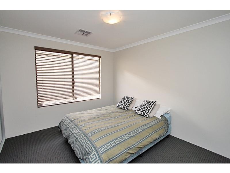 21 Abercrombie Rise, Madora Bay WA 6210