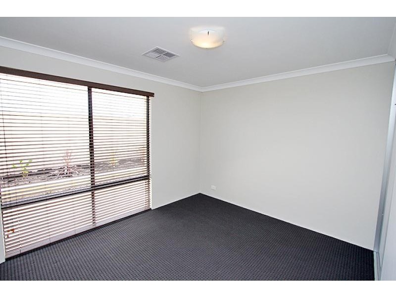21 Abercrombie Rise, Madora Bay WA 6210