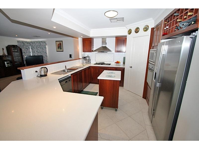 60 Hickman Road, Silver Sands WA 6210