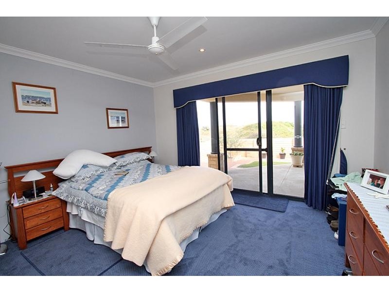 60 Hickman Road, Silver Sands WA 6210