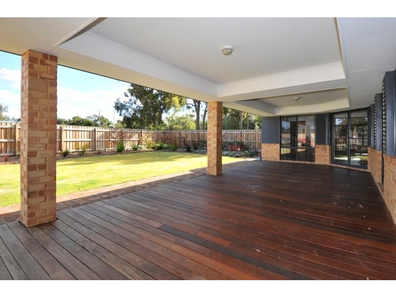28 Beacham Street, Coodanup WA 6210