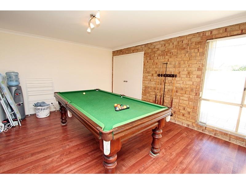 11 Wisteria Gardens, Halls Head WA 6210