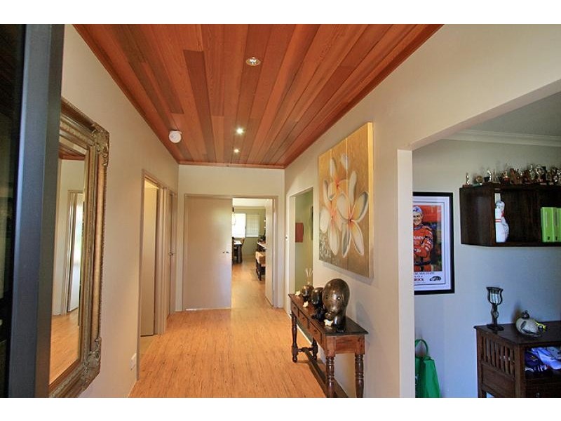 4 Gardenia Approach, Halls Head WA 6210