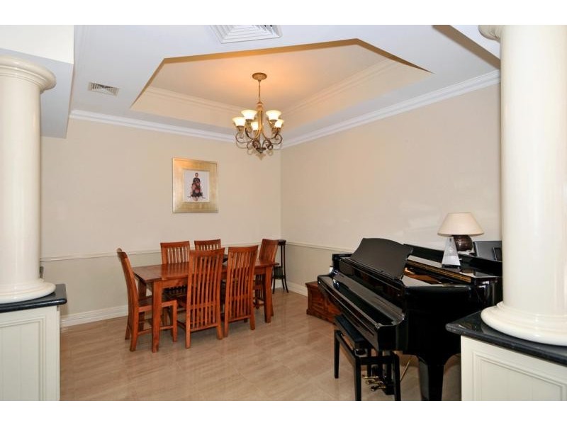 10 Cordia Way, Halls Head WA 6210