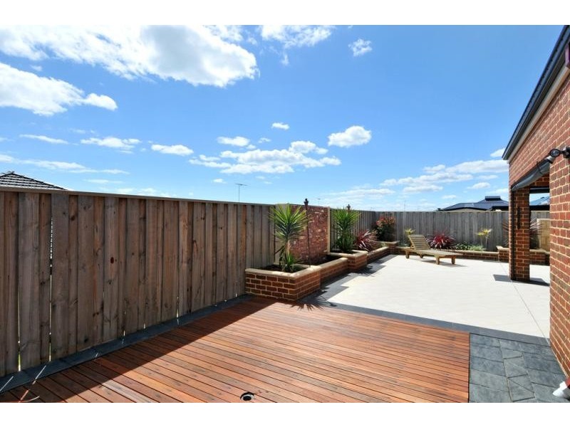 10 Cordia Way, Halls Head WA 6210